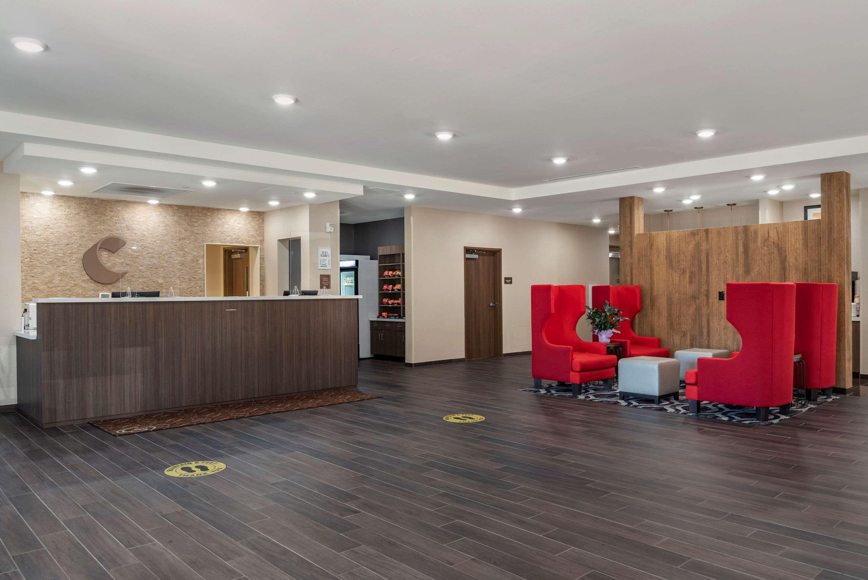 Comfort Inn & Suites Downtown Near University Tuscaloosa Exteriör bild