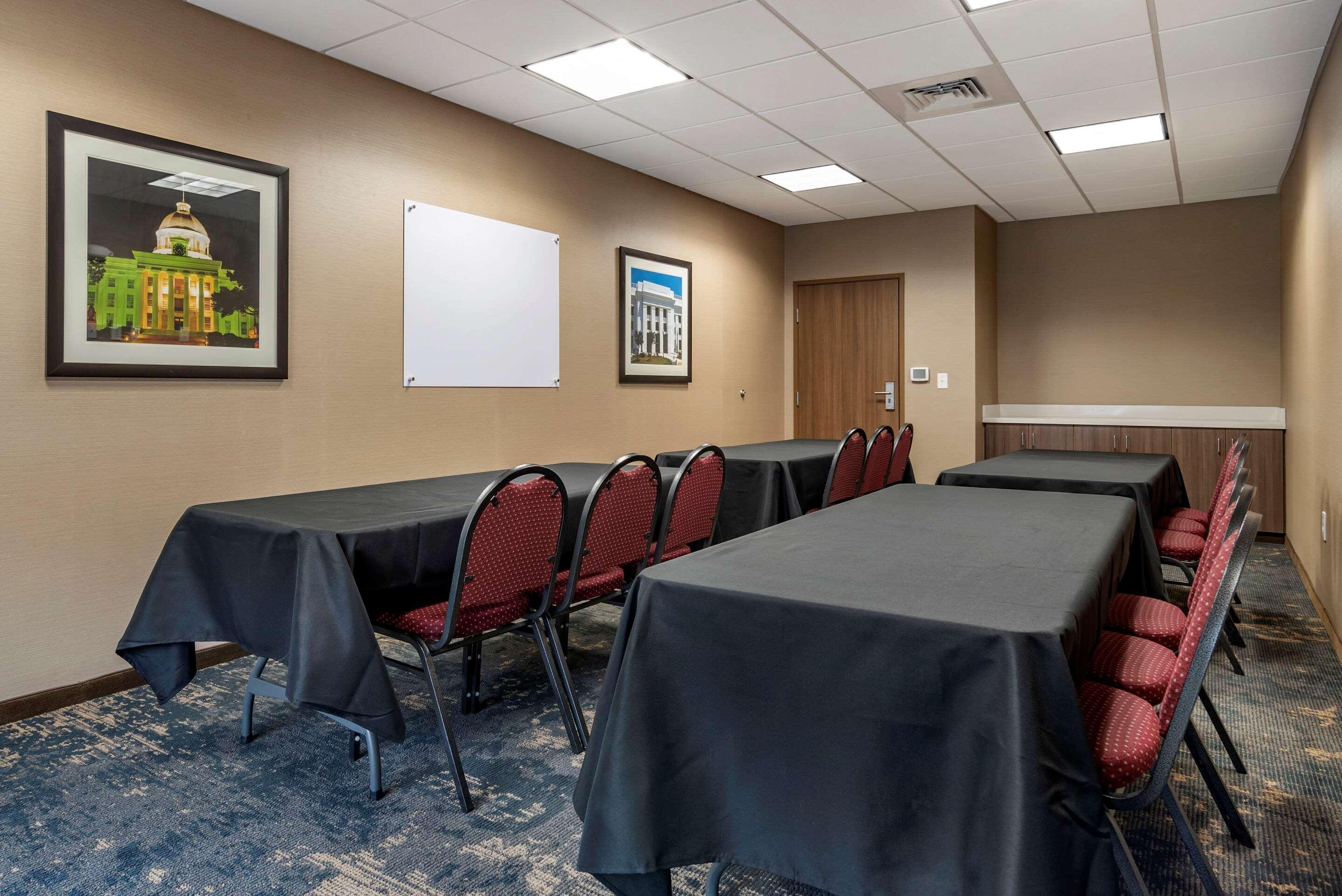 Comfort Inn & Suites Downtown Near University Tuscaloosa Exteriör bild