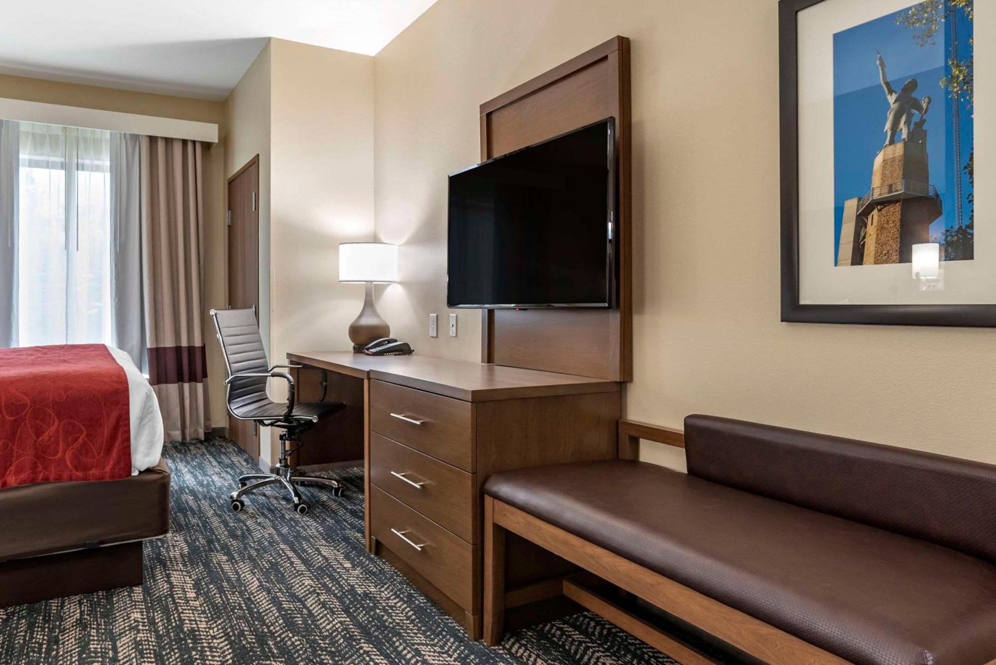 Comfort Inn & Suites Downtown Near University Tuscaloosa Exteriör bild